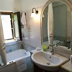 La Petite Maison - Panoramic Di Teresa De Martino