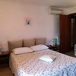 La Petite Maison - Panoramic Di Teresa De Martino