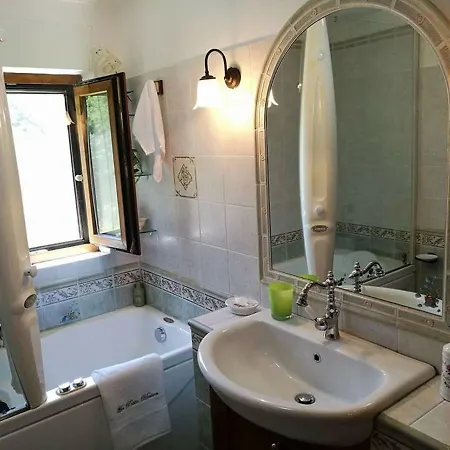 La Petite Maison - Panoramic Di Teresa De Martino